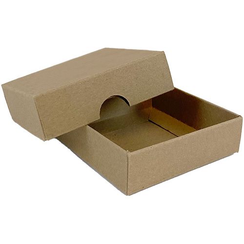 En liten, öppen brun kartongbox för säker frakt av diamanter.